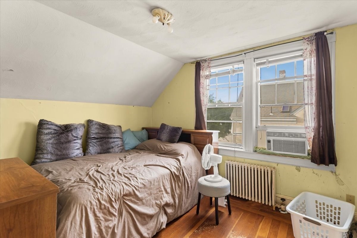 94 Stamford Ave Property Photo 20