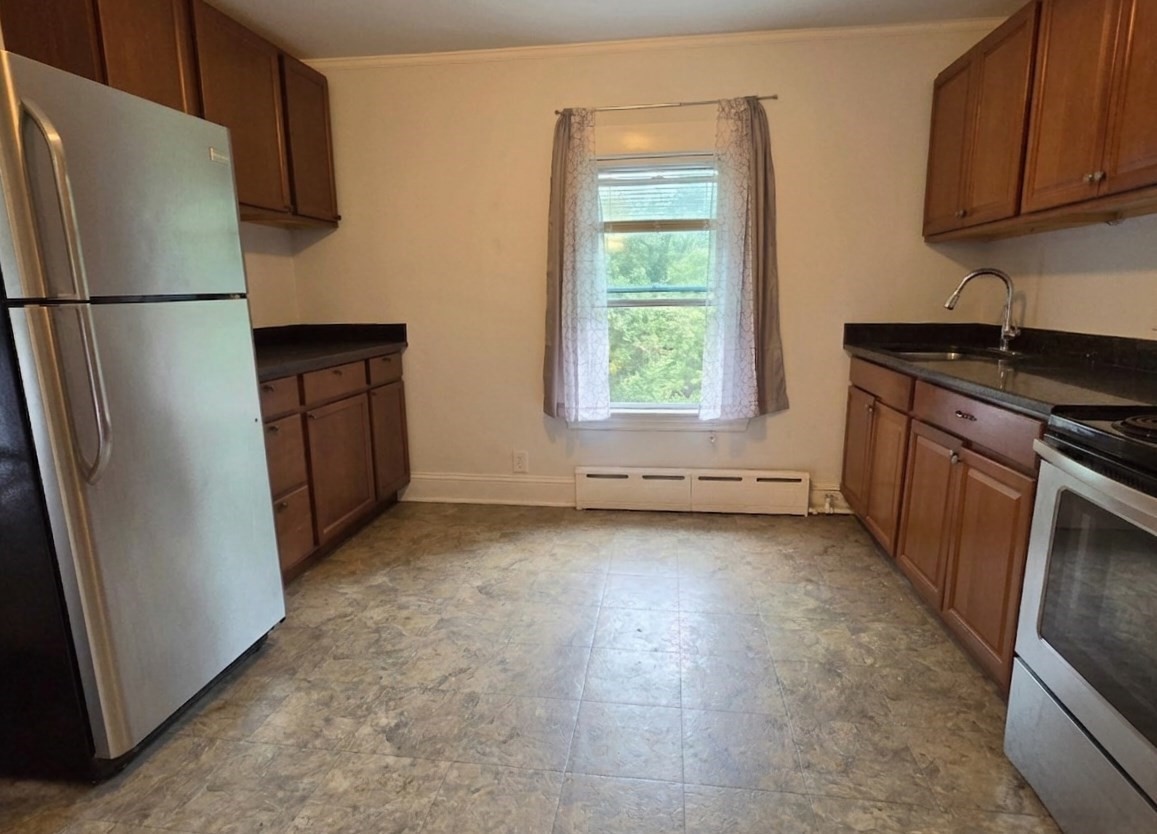 28 Whitney Street # 2r Property Photo 2