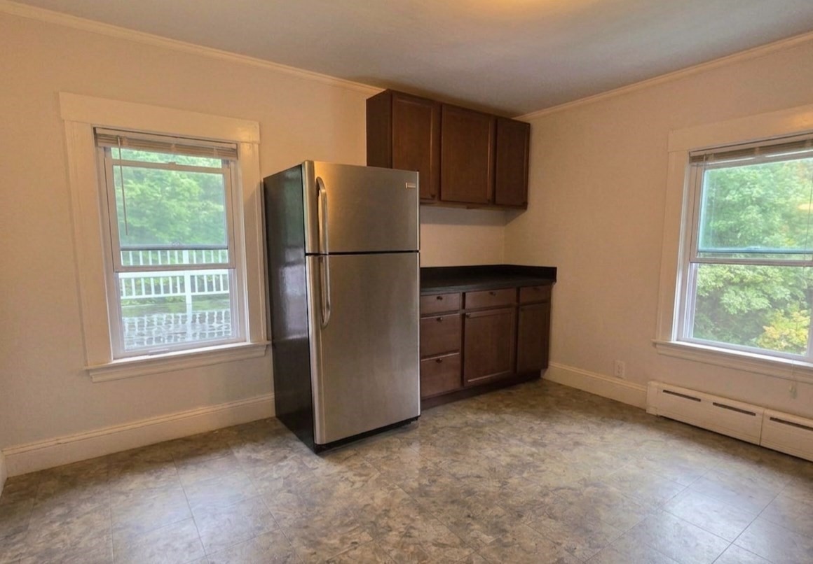 28 Whitney Street # 2r Property Photo 4