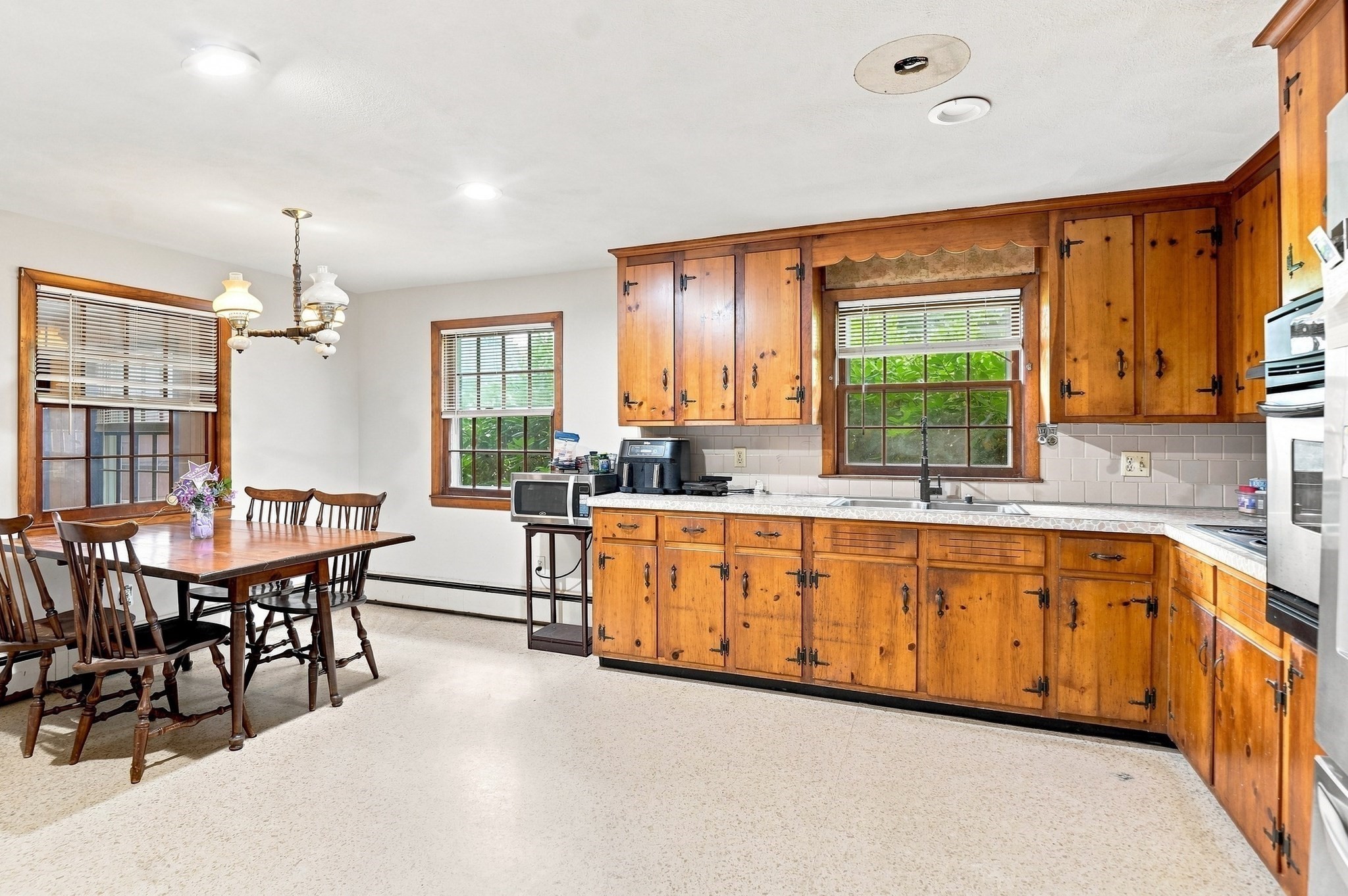 3 Aldrich Avenue Property Photo 5