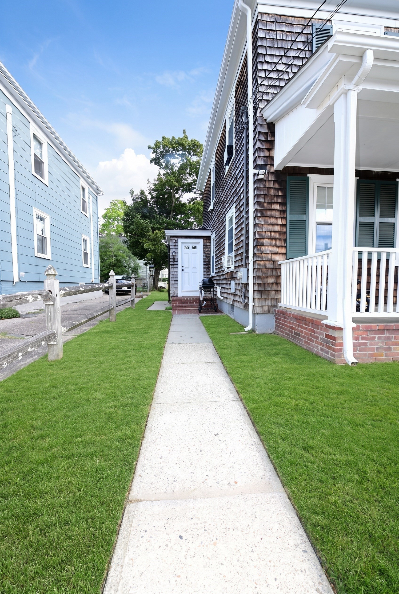 43 Alden St Property Photo 5