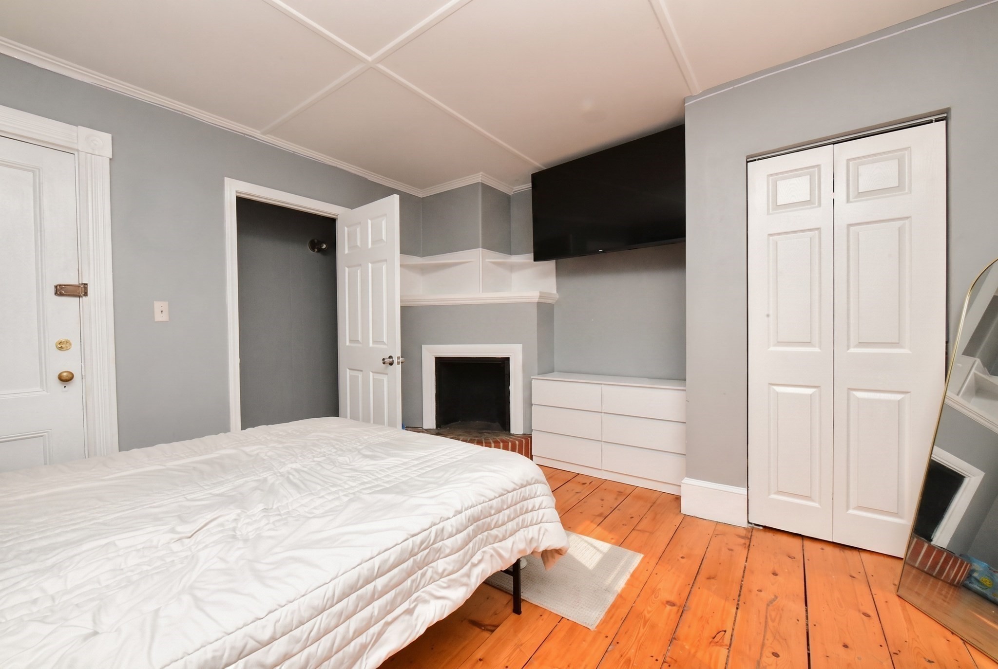 43 Alden St Property Photo 8