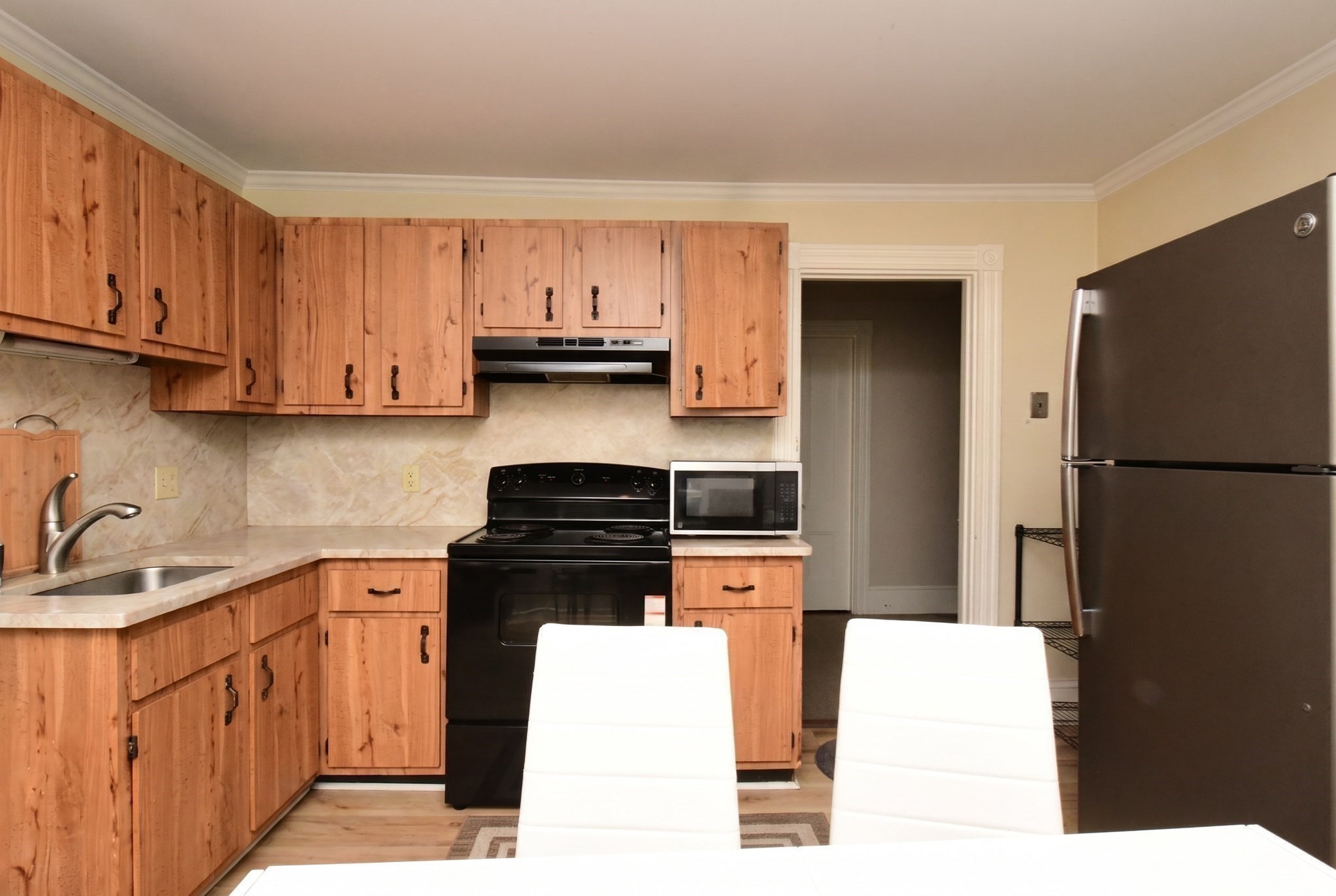 43 Alden St Property Photo 13