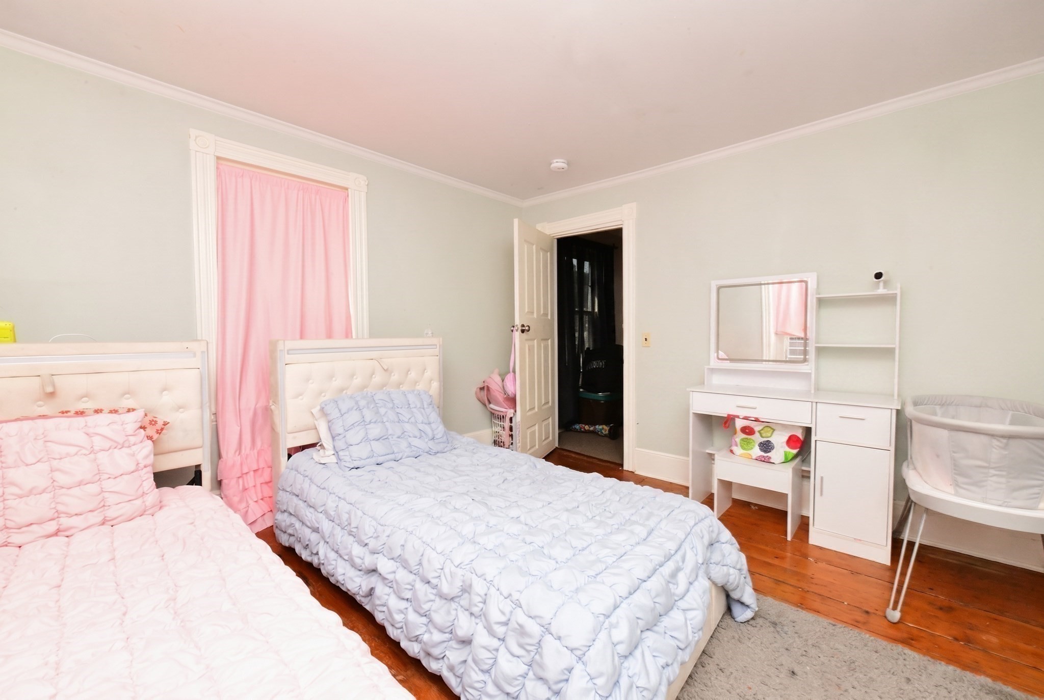 43 Alden St Property Photo 15