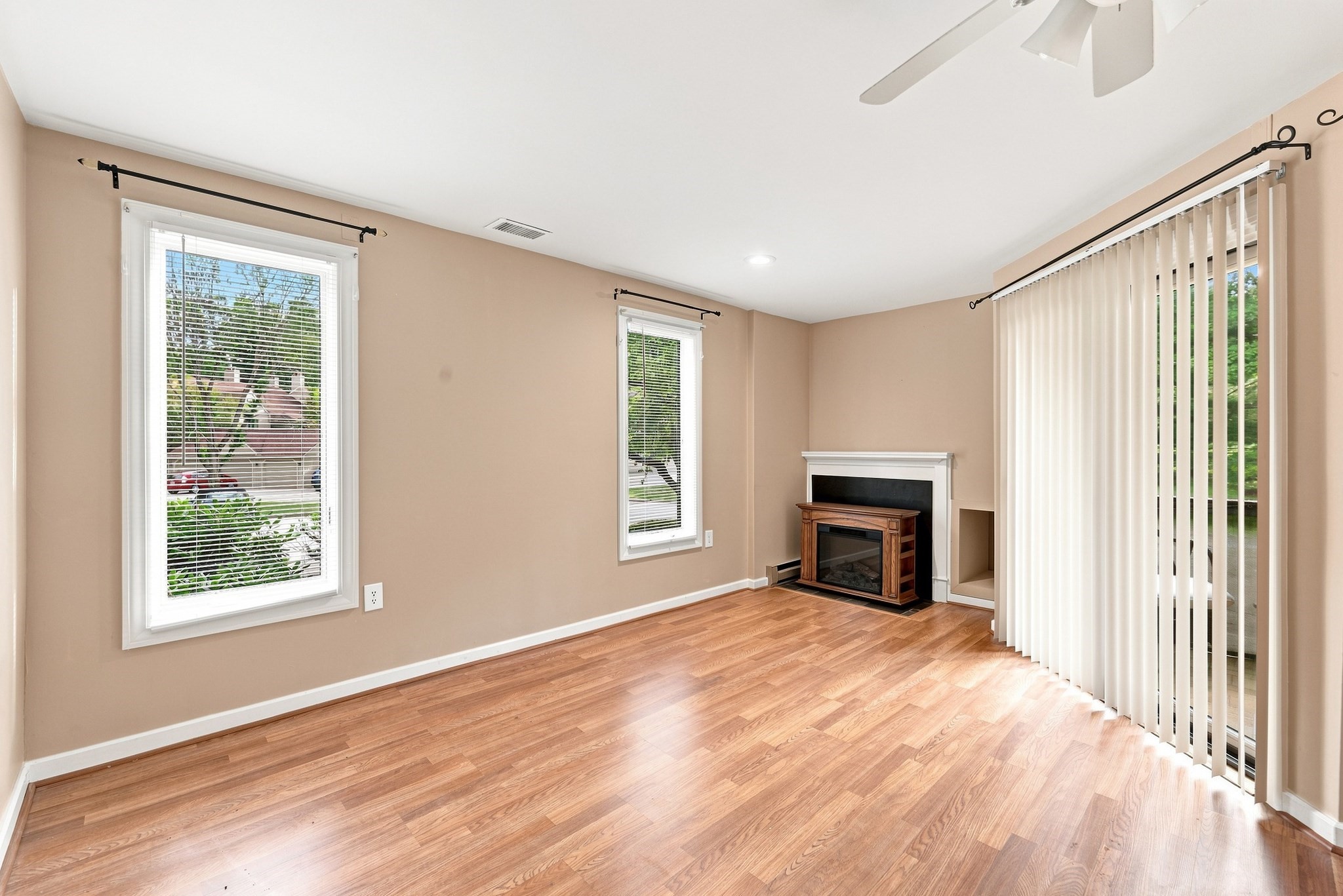 770 Salisbury St. # 311 Property Photo 13