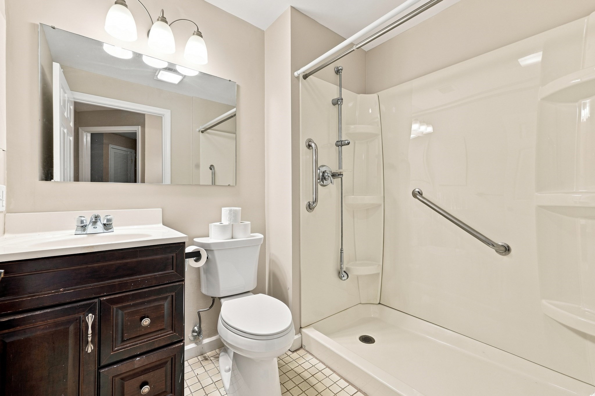 770 Salisbury St. # 311 Property Photo 33