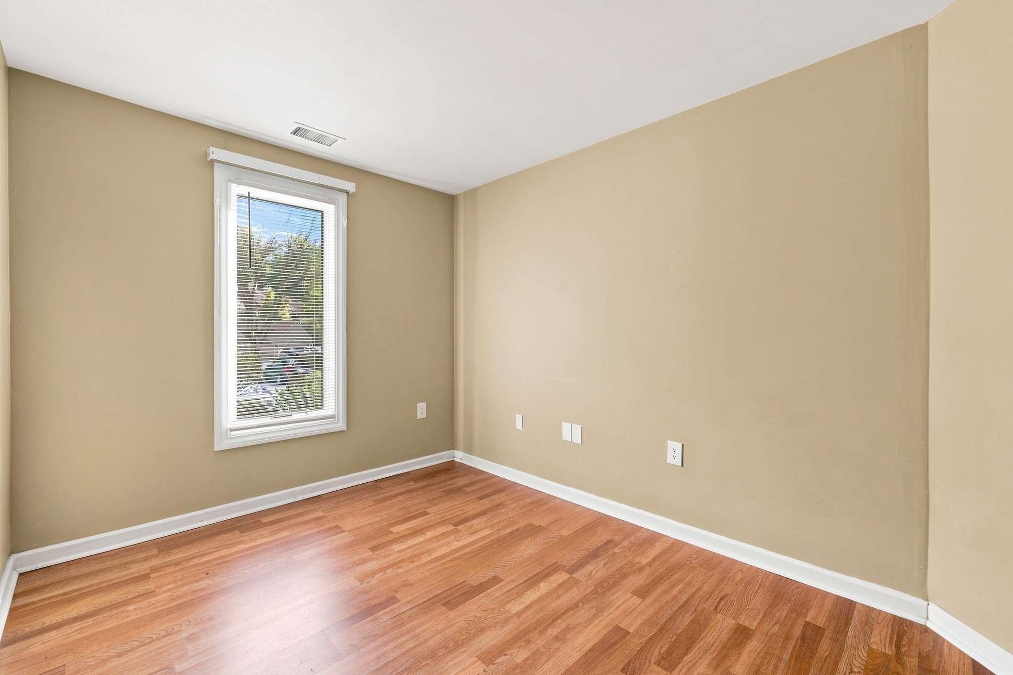 770 Salisbury St. # 311 Property Photo 35