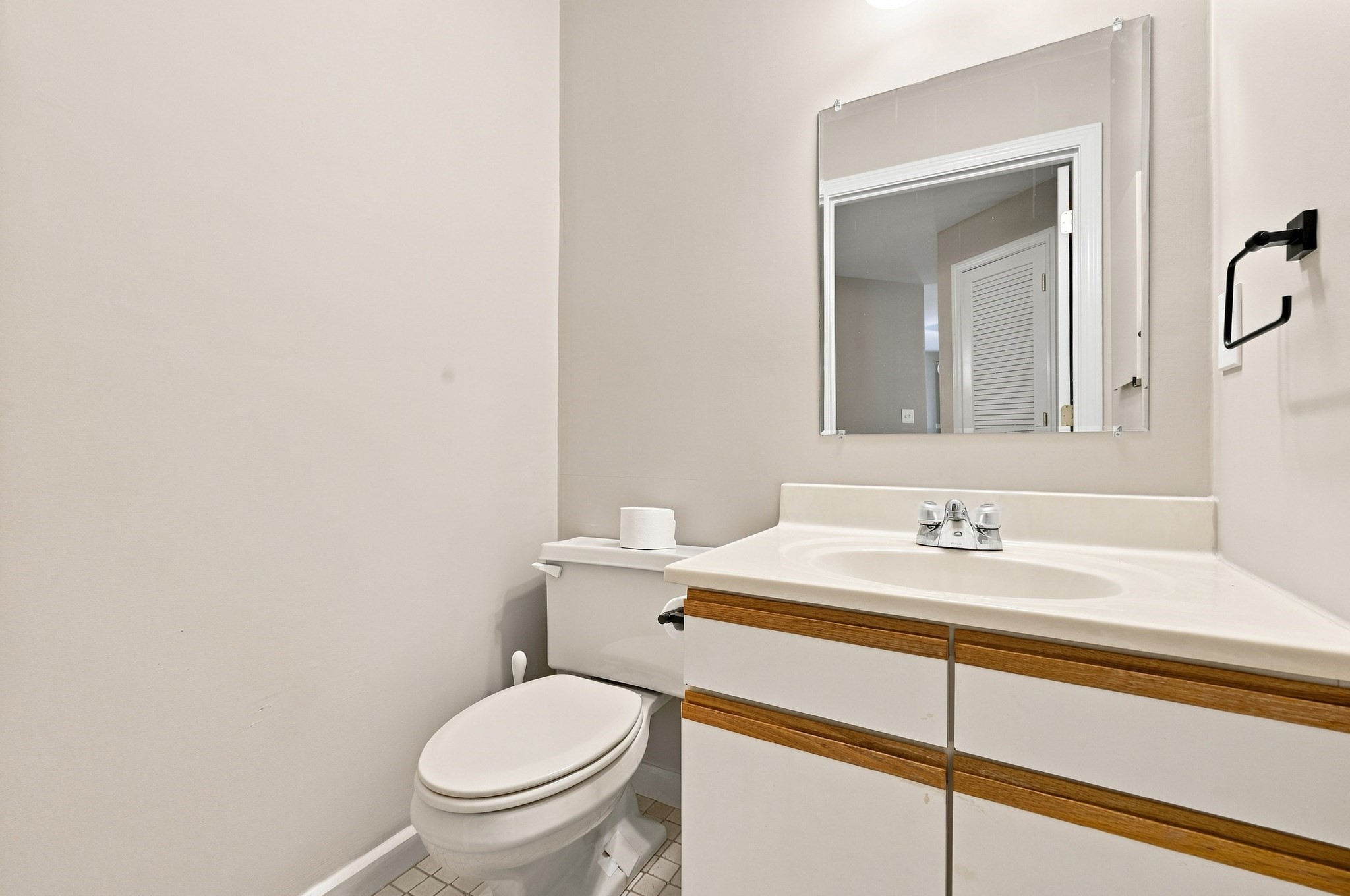 770 Salisbury St. # 311 Property Photo 37