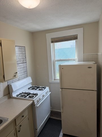 289 Dartmouth Street # 1 Property Photo 9