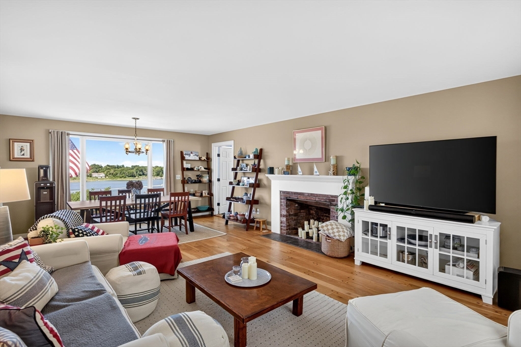 21 Ruggles Property Photo 19