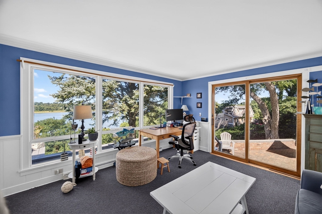 21 Ruggles Property Photo 29