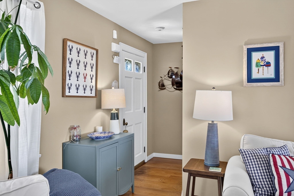 21 Ruggles Property Photo 33