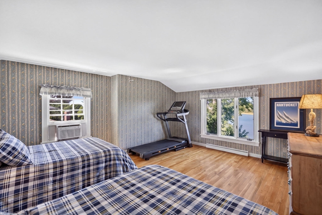 21 Ruggles Property Photo 35