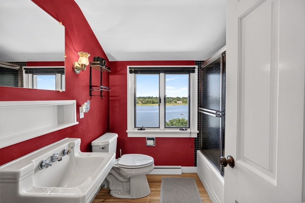 21 Ruggles Property Photo 36