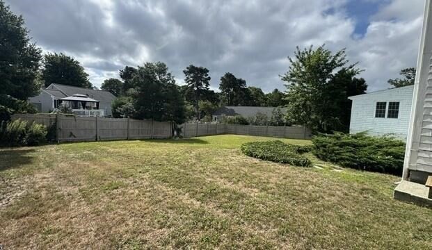 6 Tamarack Property Photo 24