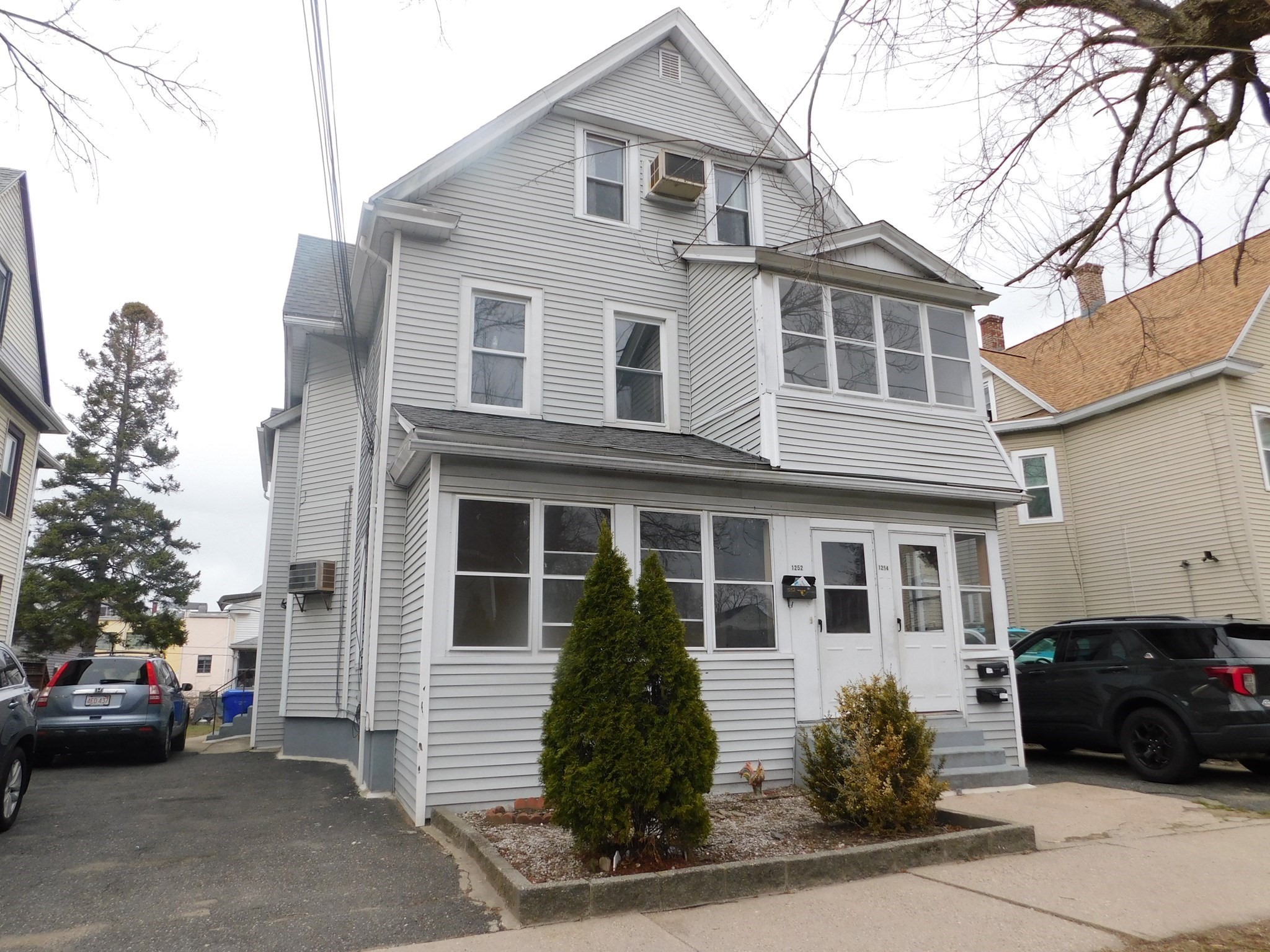 1254 Worcester St # 2 Property Photo 1