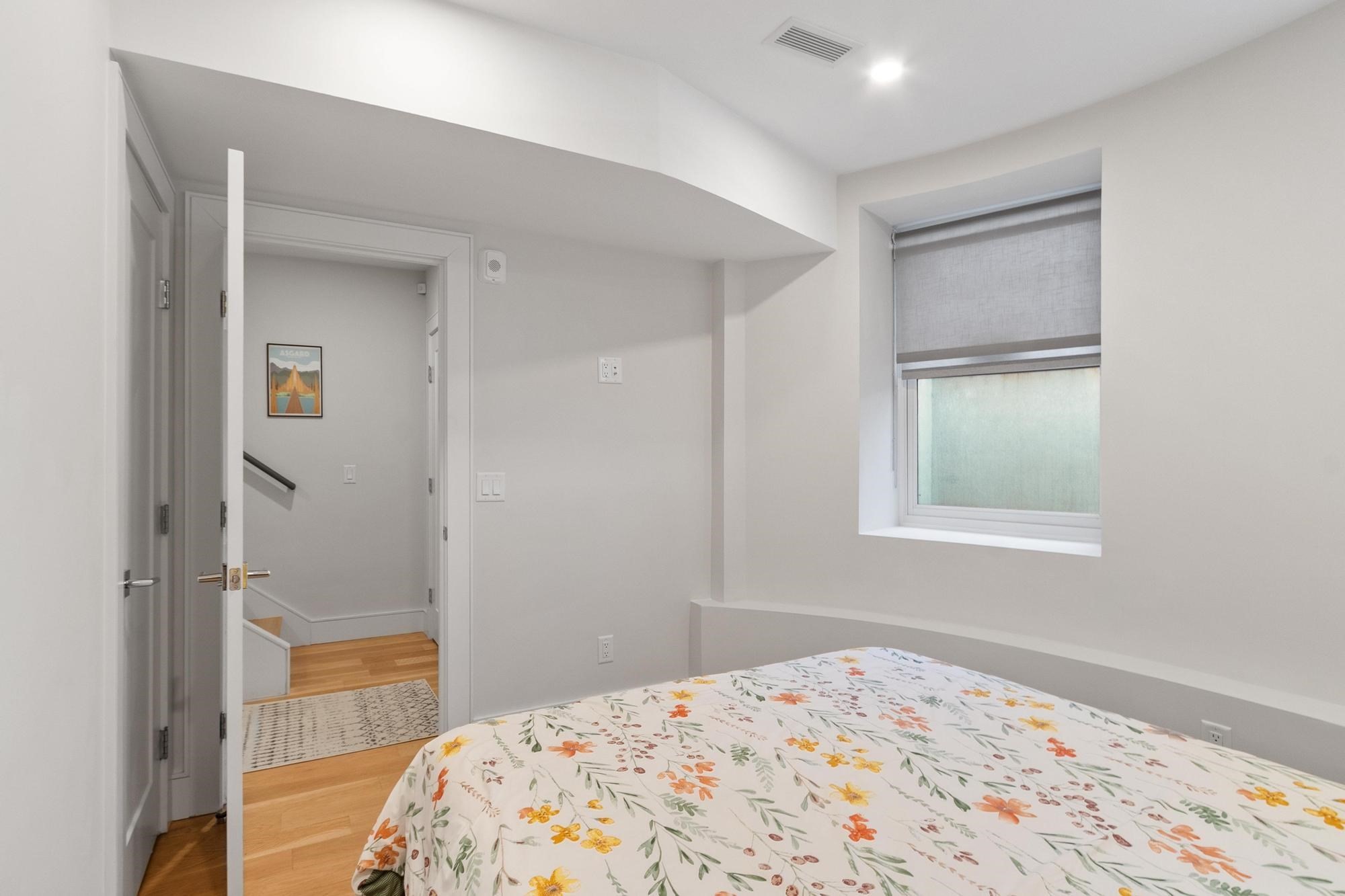 38 Englewood Ave # 1 Property Photo 14