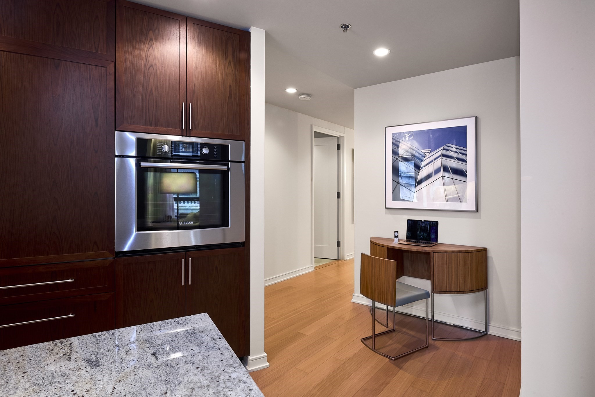580 Washington St # 302 Property Photo 15