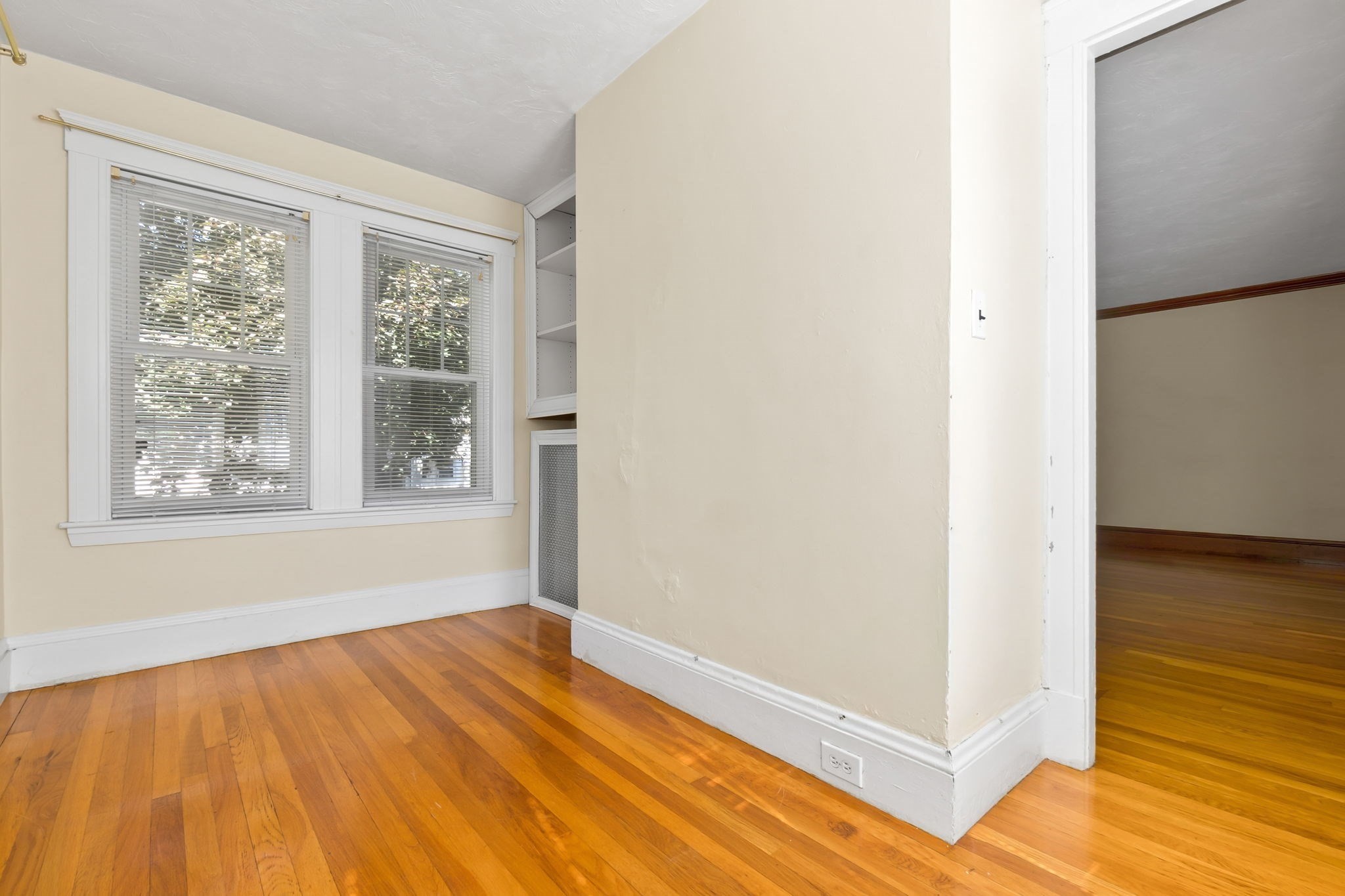 16 Harding Ave # 16 Property Photo 8