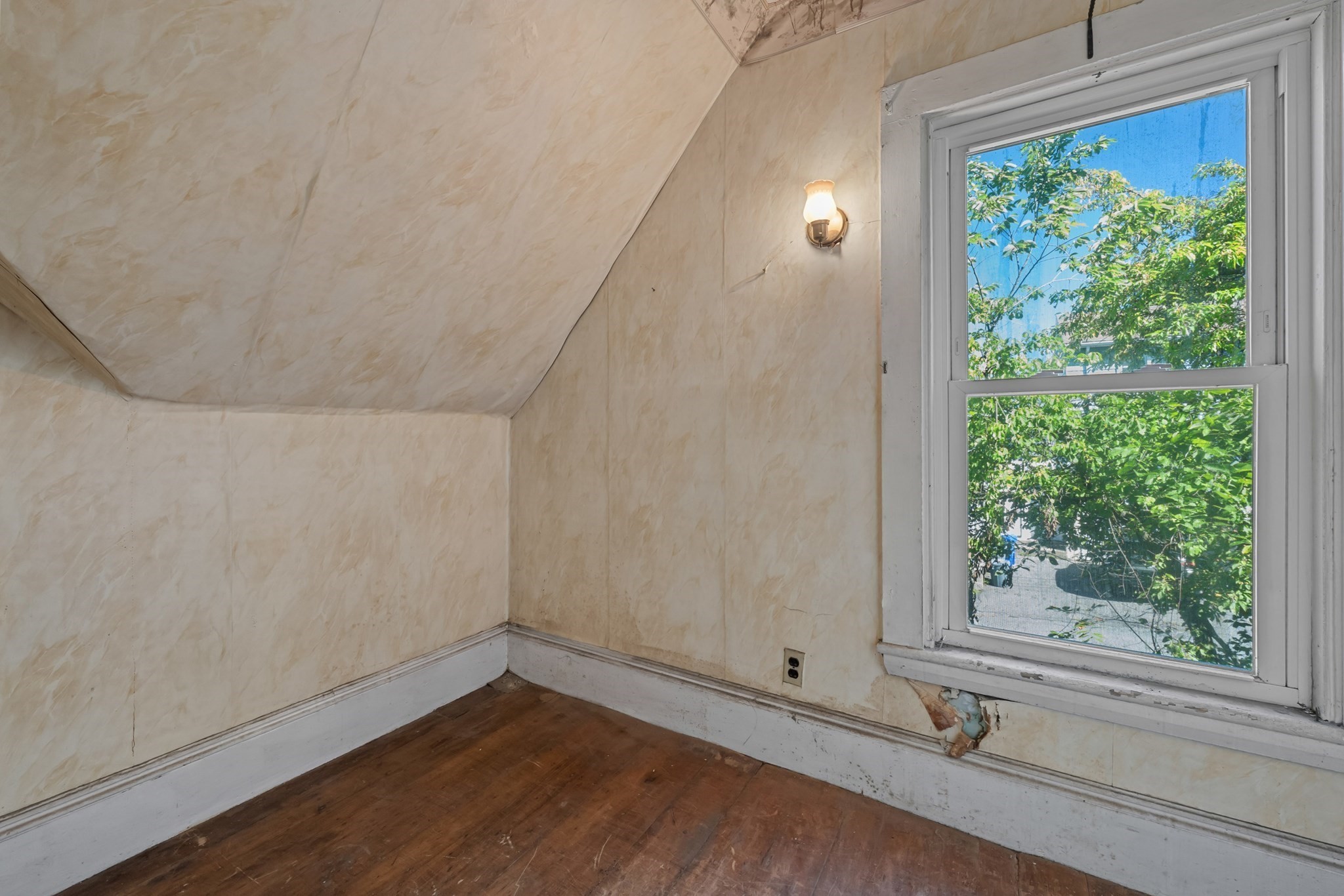 5 Westminster St Property Photo 20