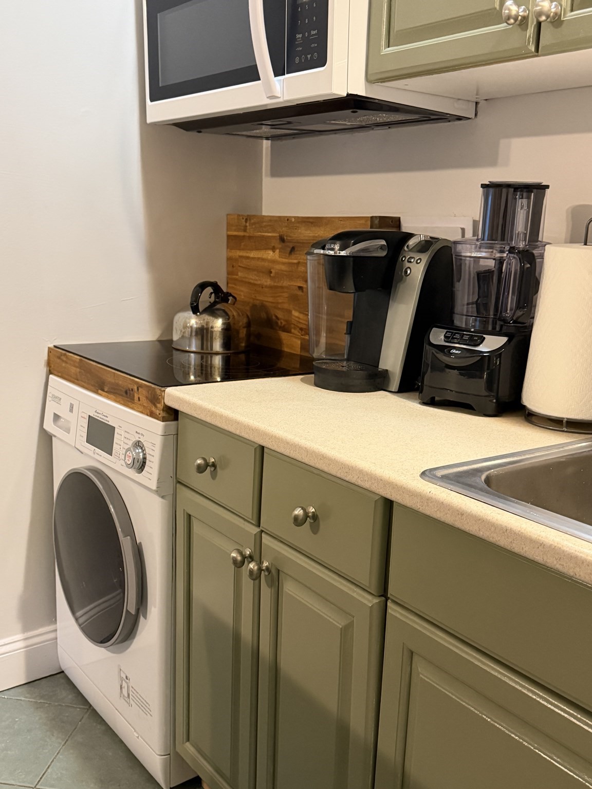 318 Tappan # A Property Photo 6
