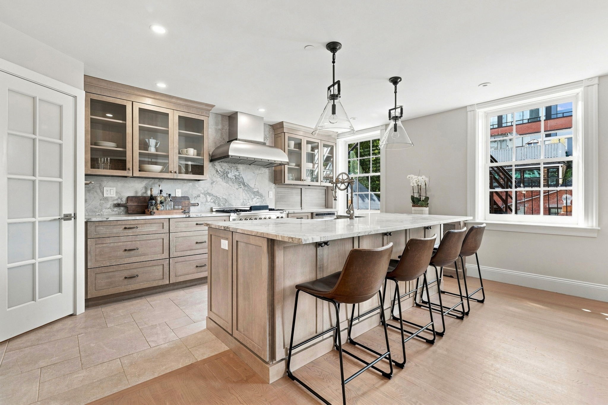 31 Bowdoin St # 4 Property Photo 7