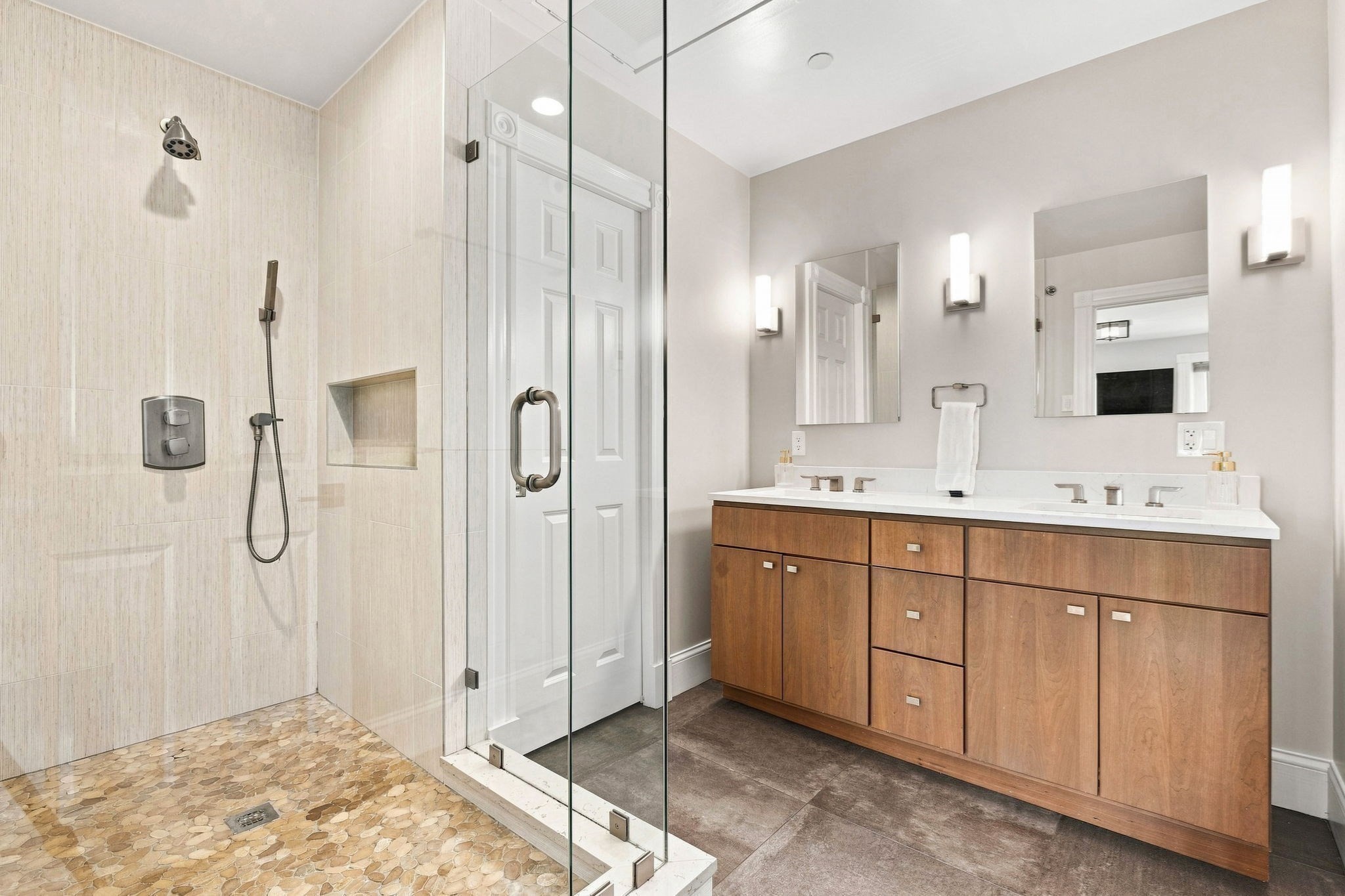 31 Bowdoin St # 4 Property Photo 17