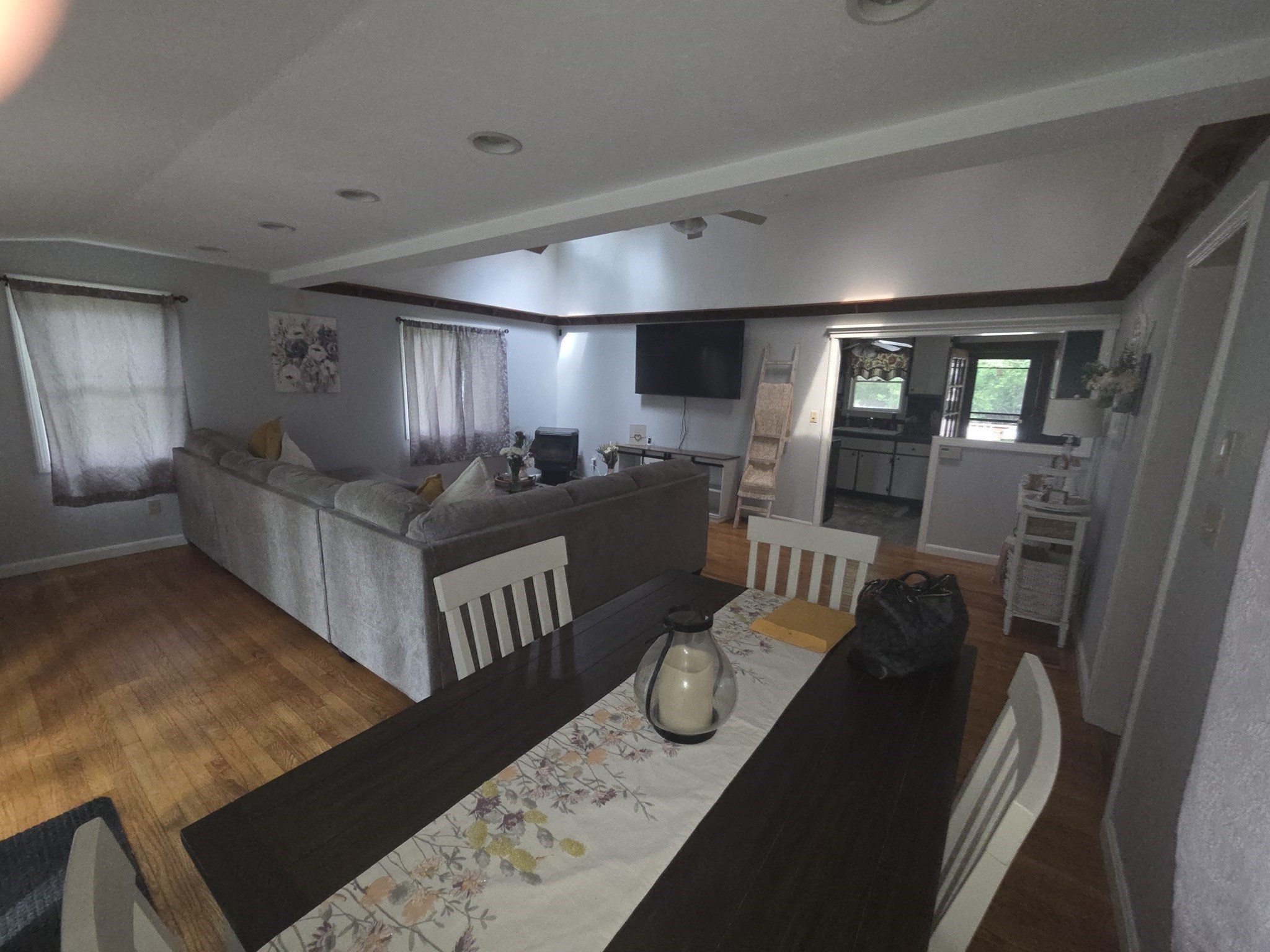18 Lakeview Drive Property Photo 11