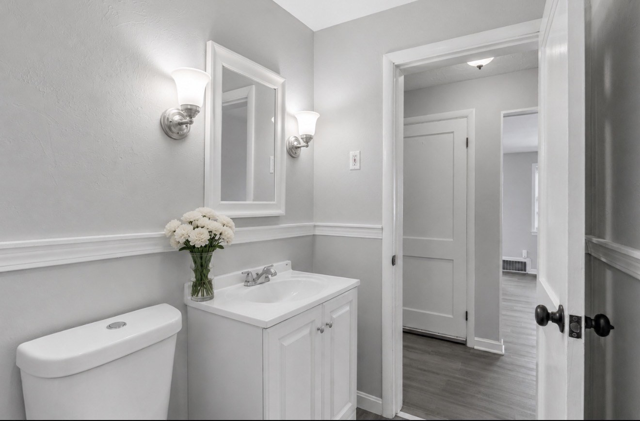 37 Watson St. Property Photo 6