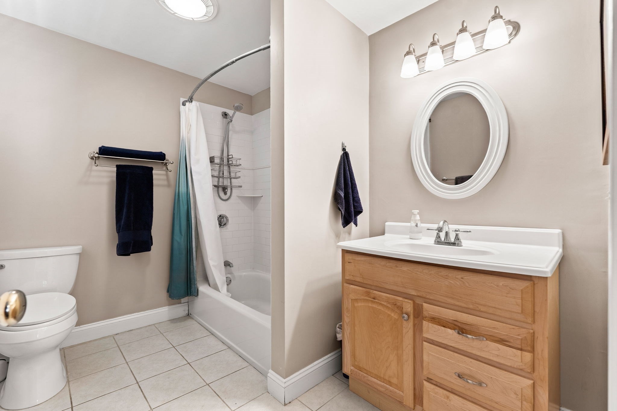 40 Essex Street # 1 Property Photo 16