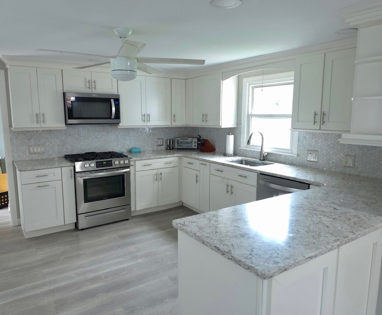 417 River Rd Property Photo 14