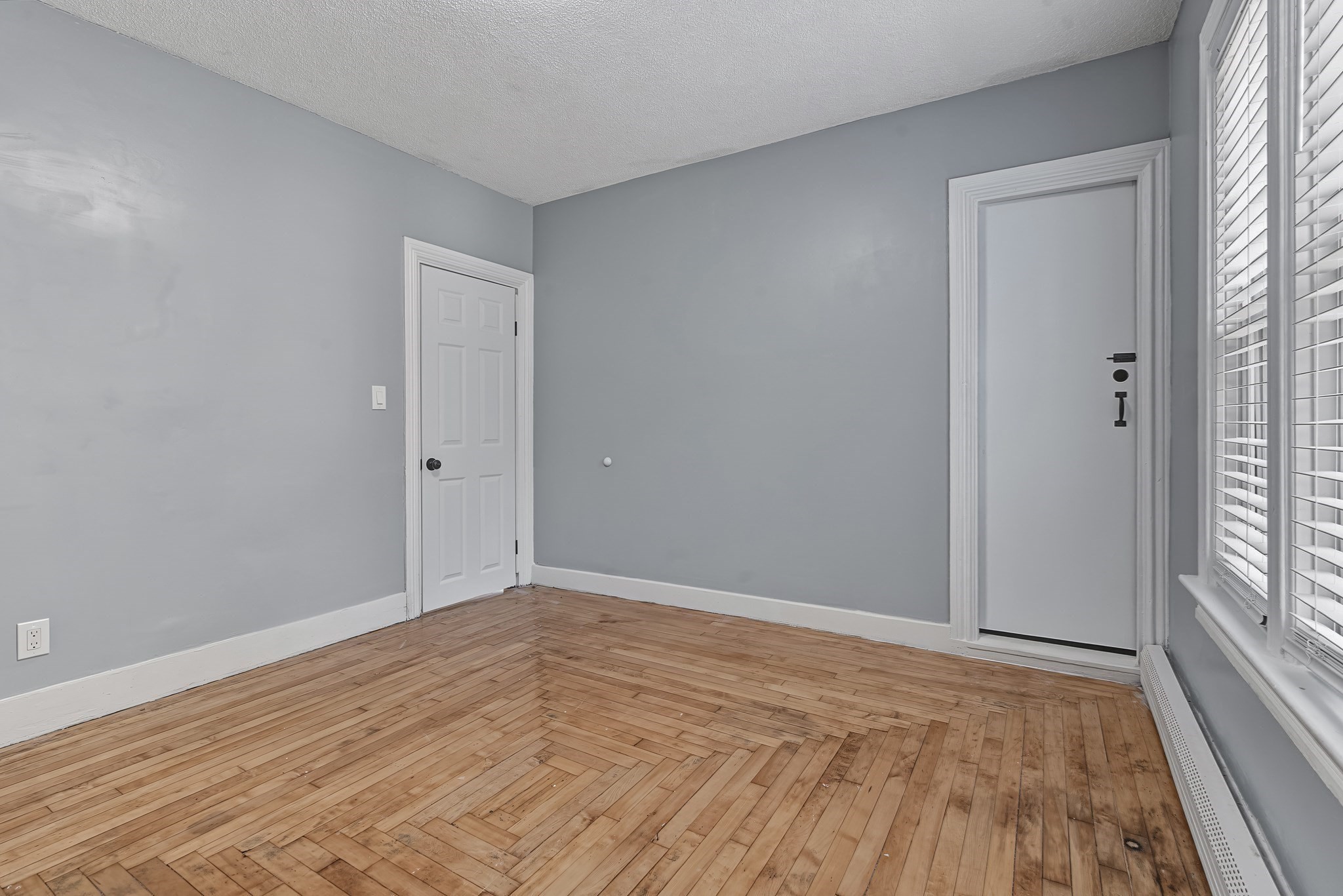 39 Hope St # 2 Property Photo 9