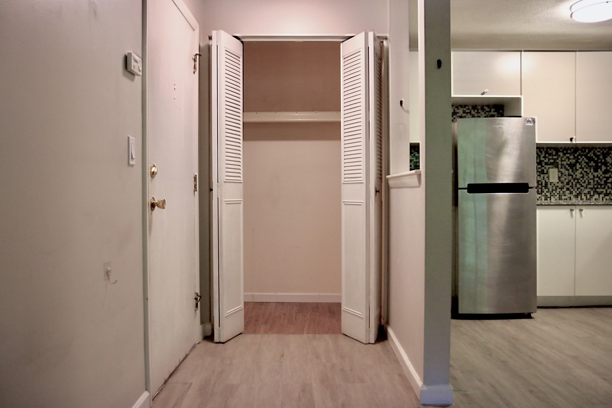 10 Williamsburg Ct # 3 Property Photo 4