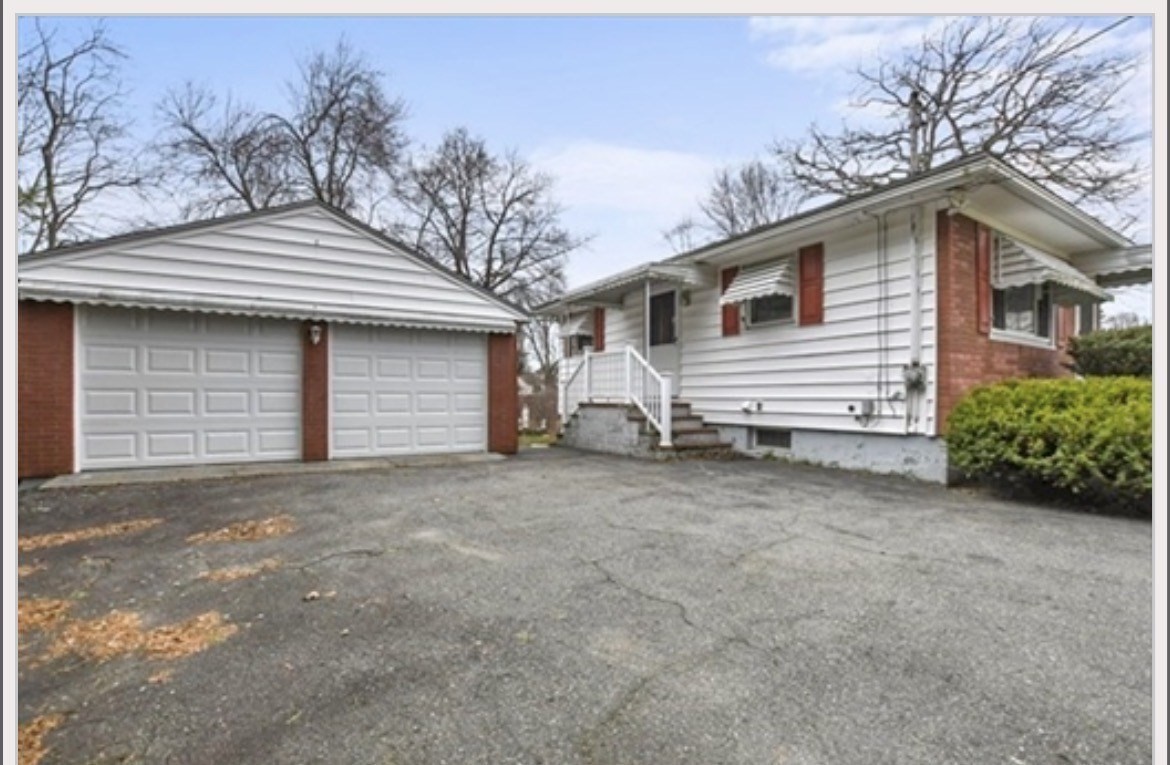 96 Cheever Avenue Property Photo 1
