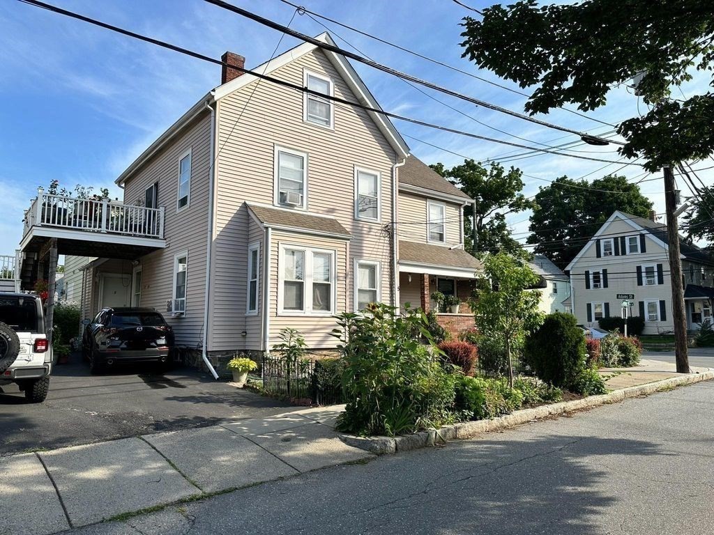 5 Clinton # 1 Property Photo 1