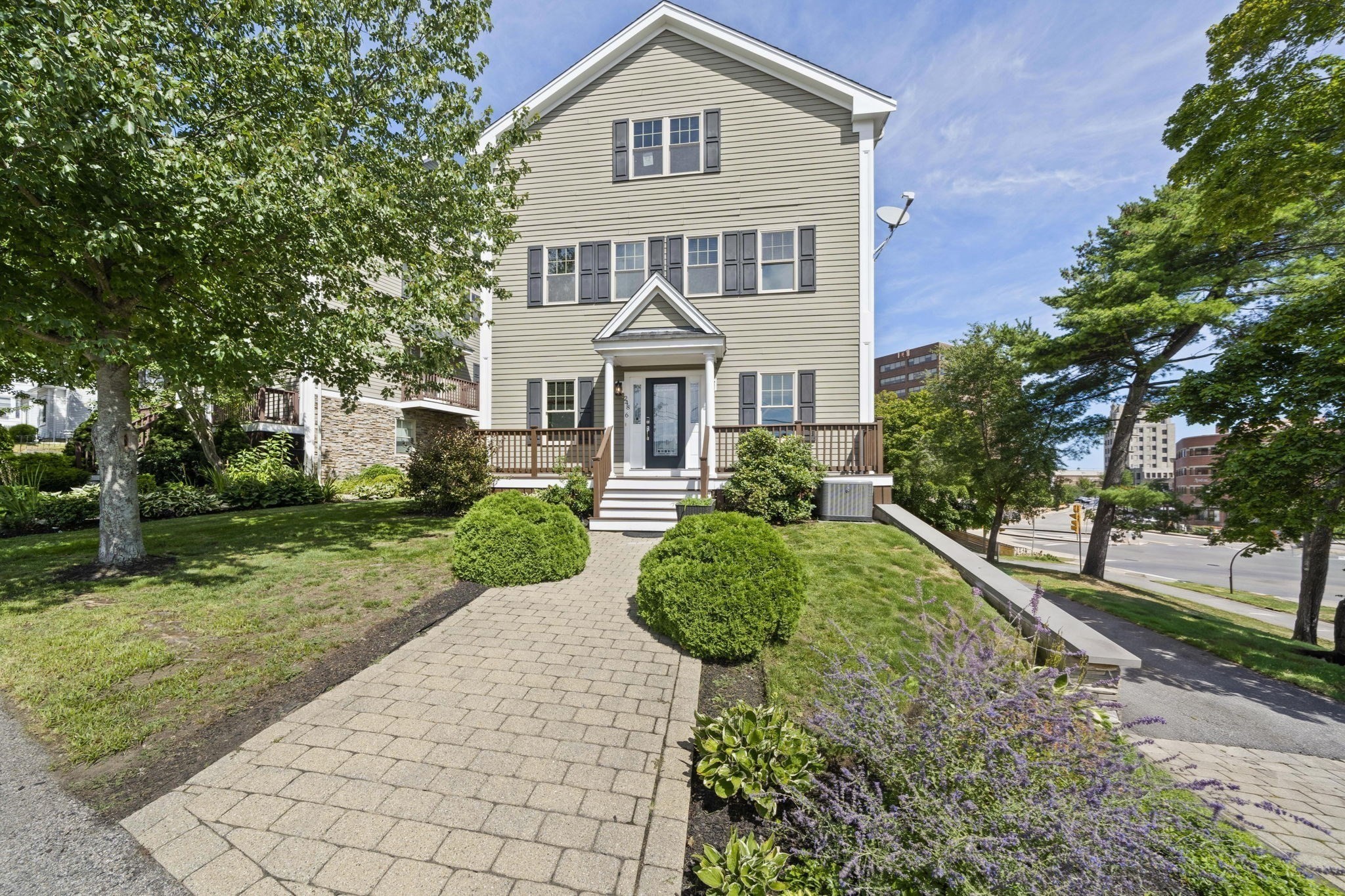 248 Presidents Ln # 6 Property Photo 1