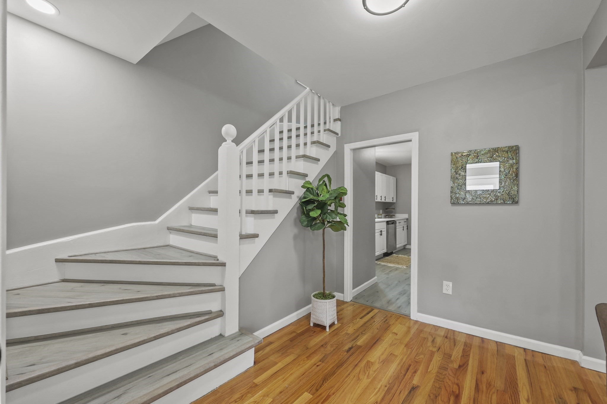 80 Calumet St Property Photo 6
