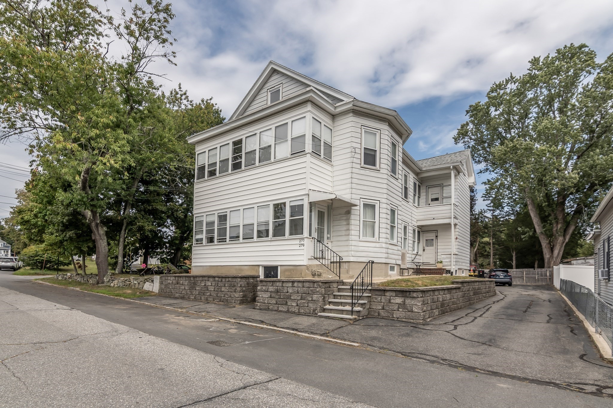 277 Cumberland Rd Property Photo 1