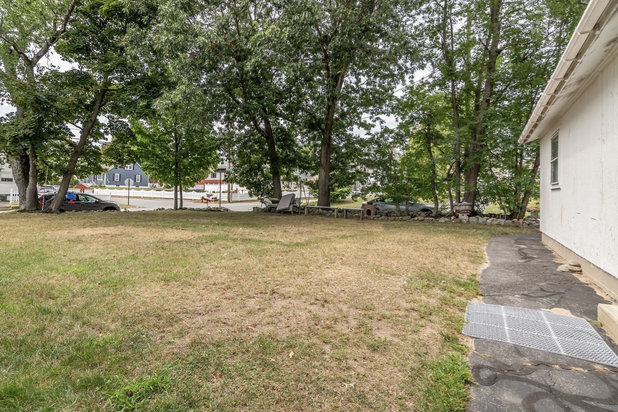 277 Cumberland Rd Property Photo 6