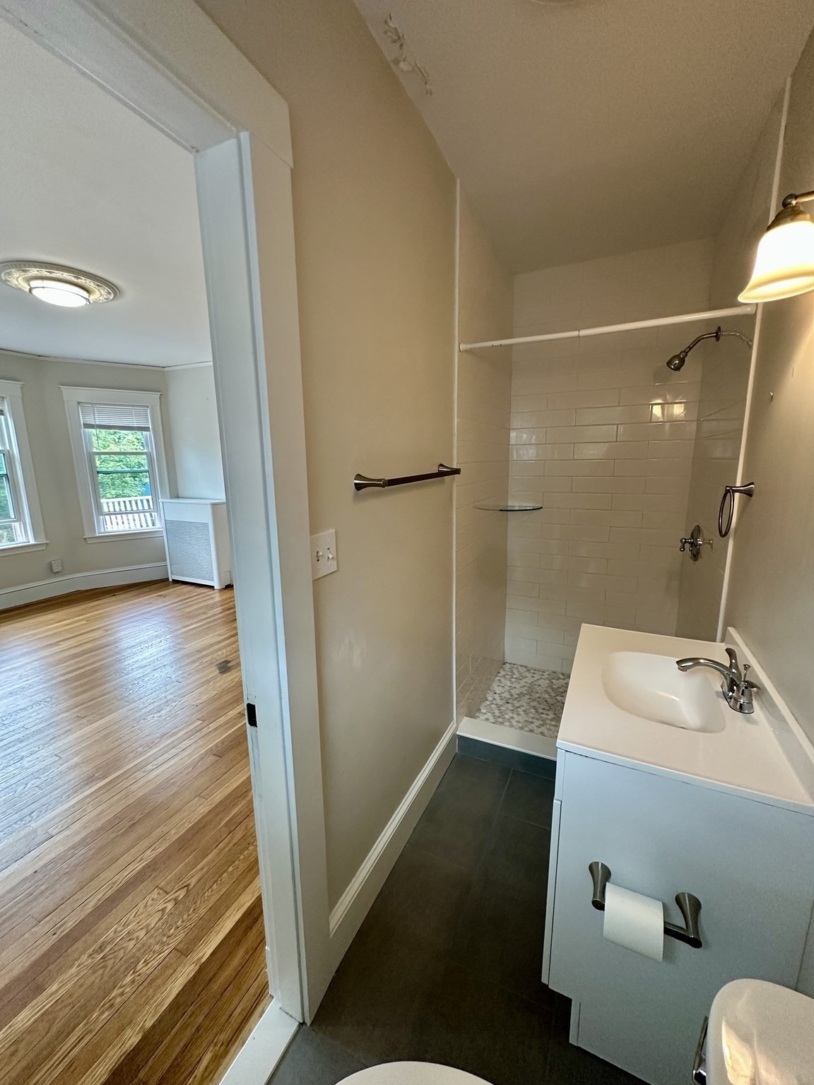 118 Ash St Property Photo 10