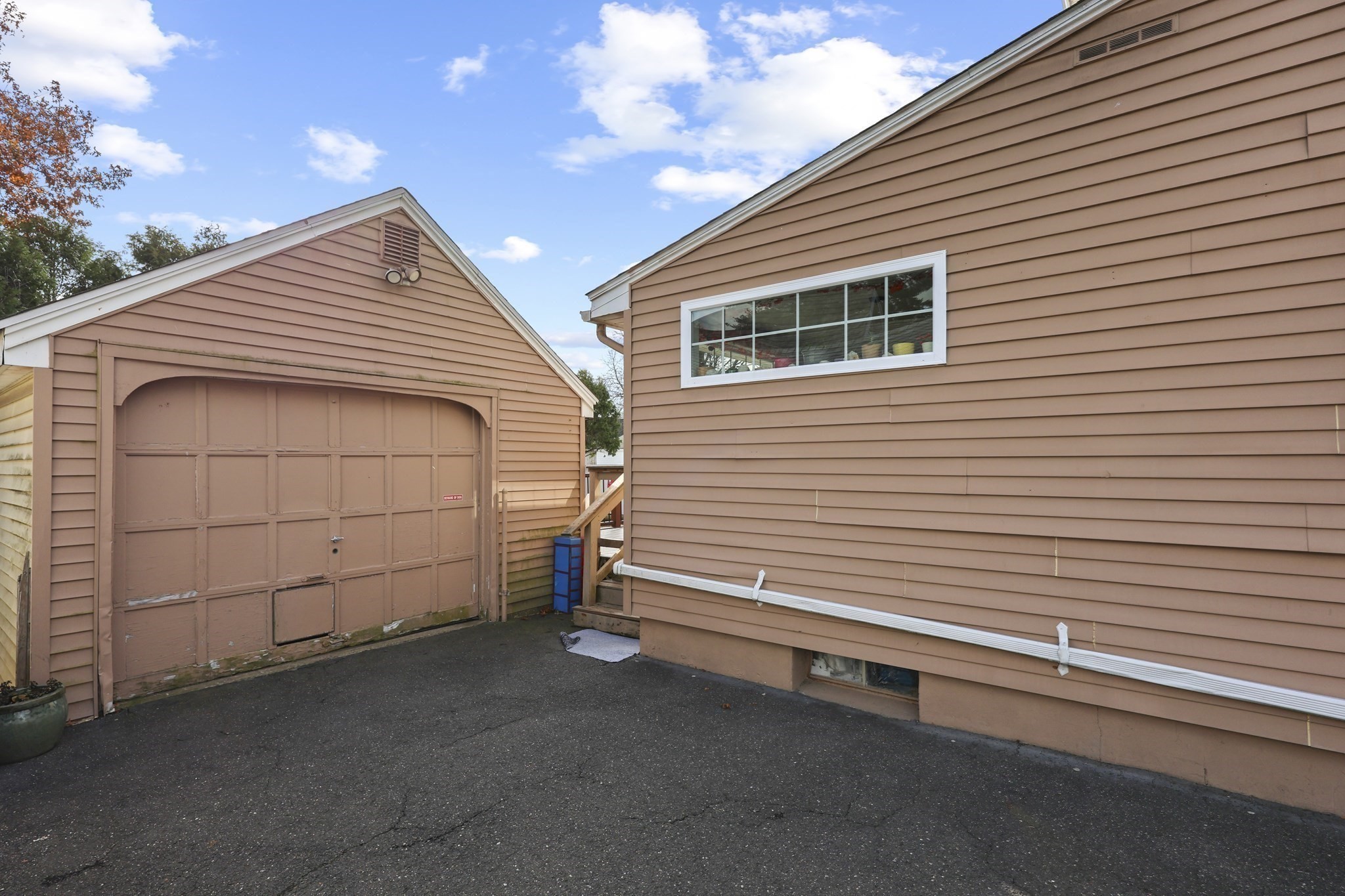 83 Oklahoma St Property Photo 4