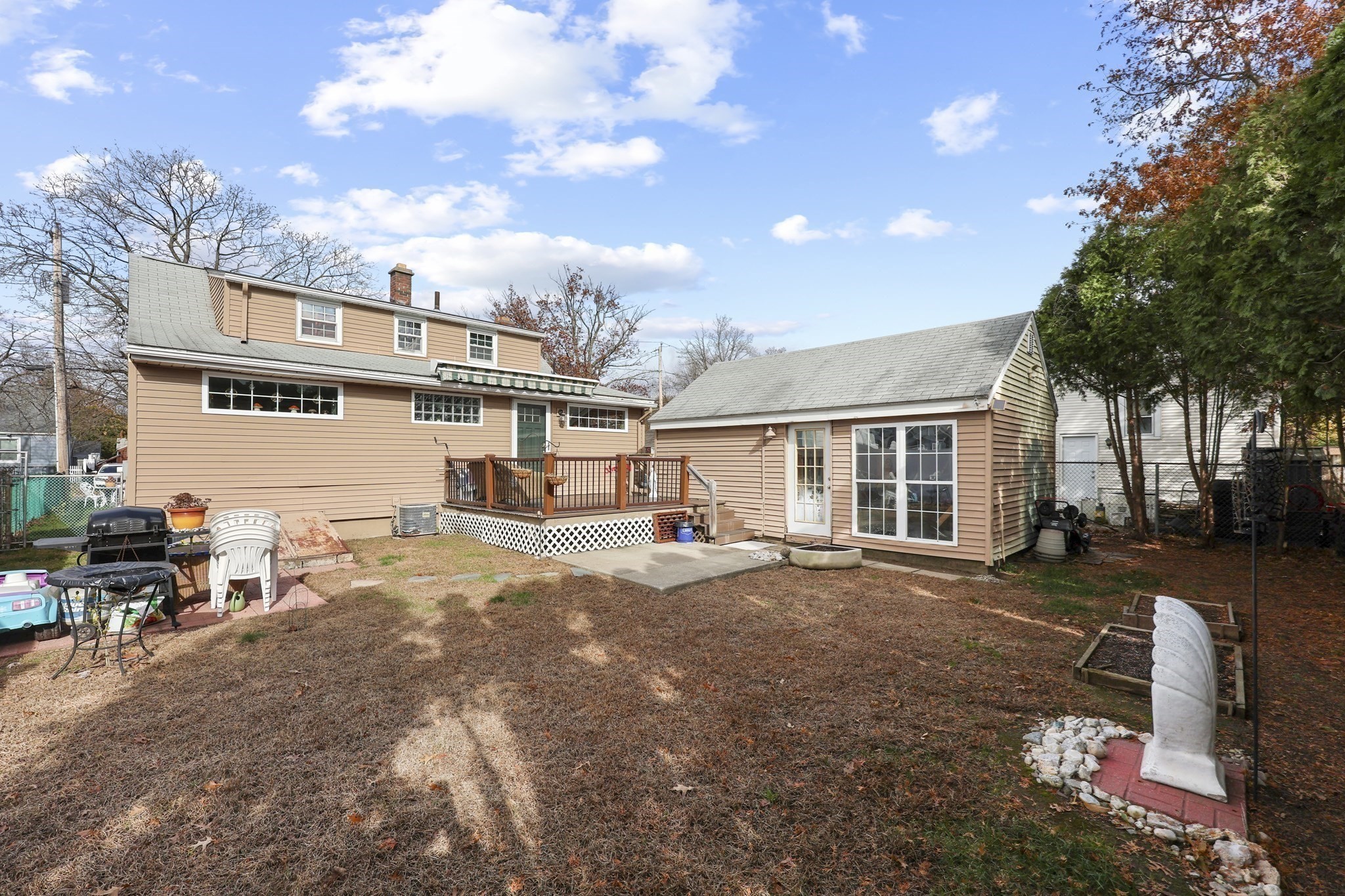 83 Oklahoma St Property Photo 29