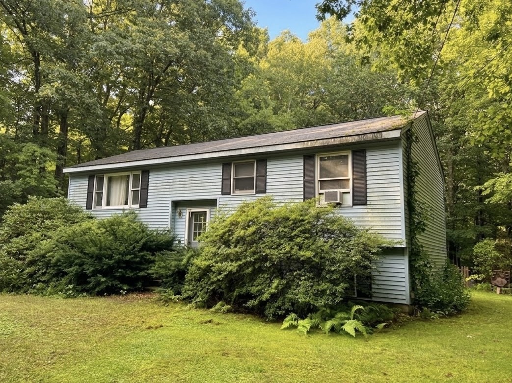 94 Long Hill Rd Property Photo 2