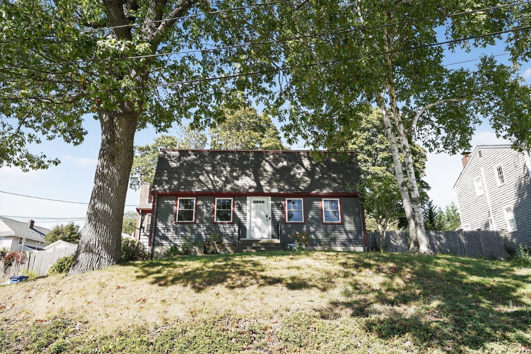 116 Gordon Rd Property Photo 3