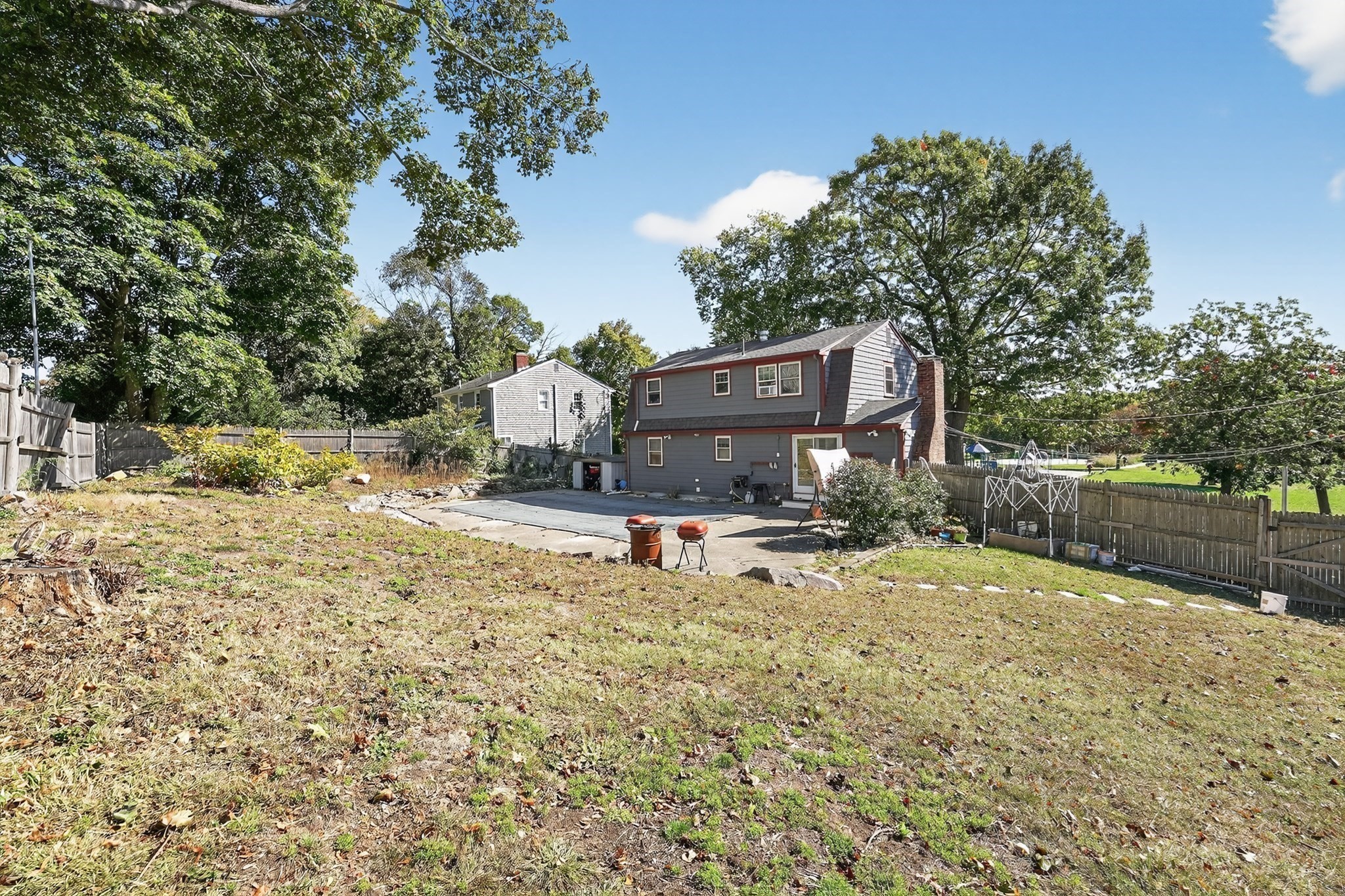116 Gordon Rd Property Photo 4