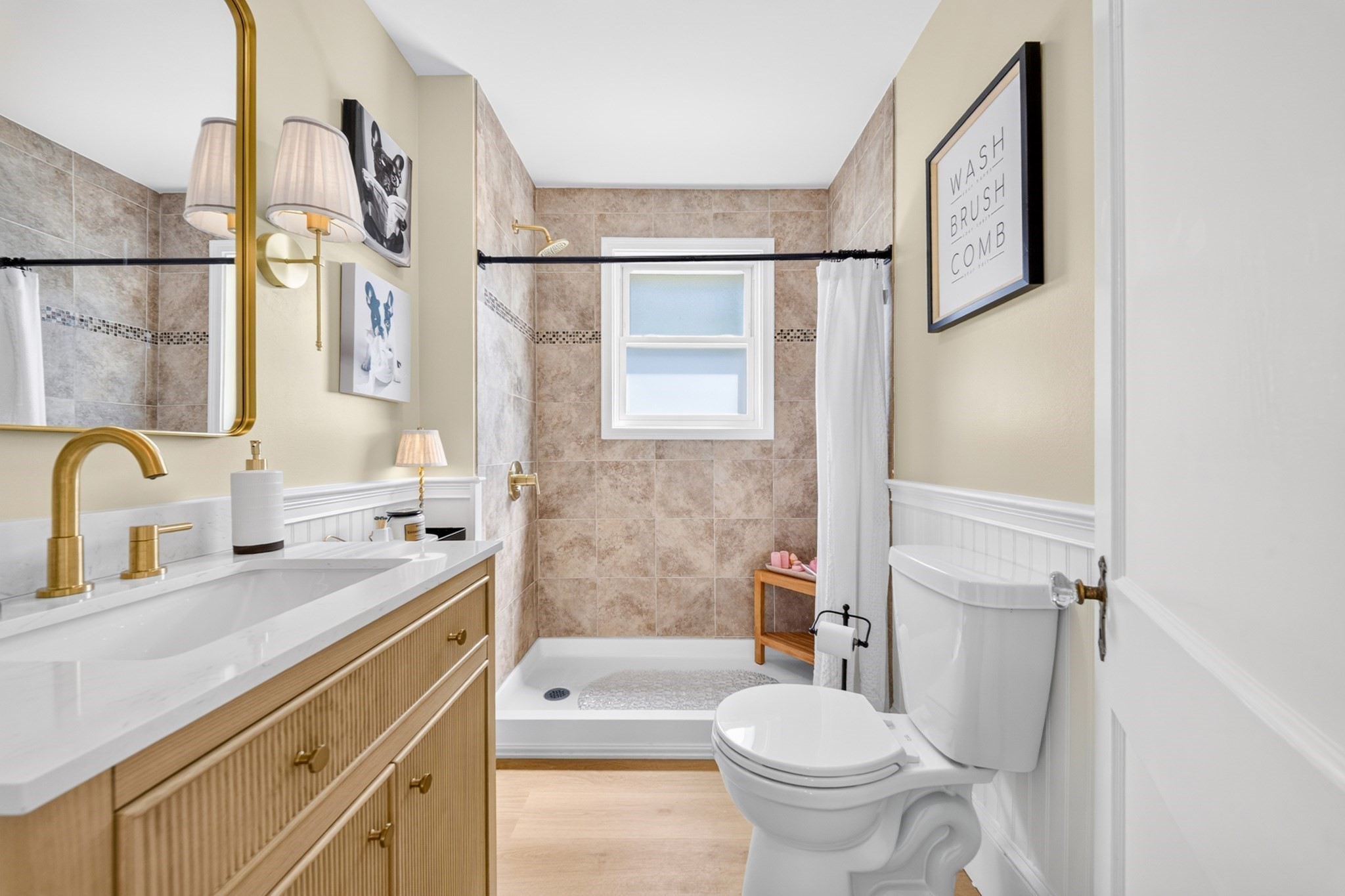 20 Huntley St Property Photo 21
