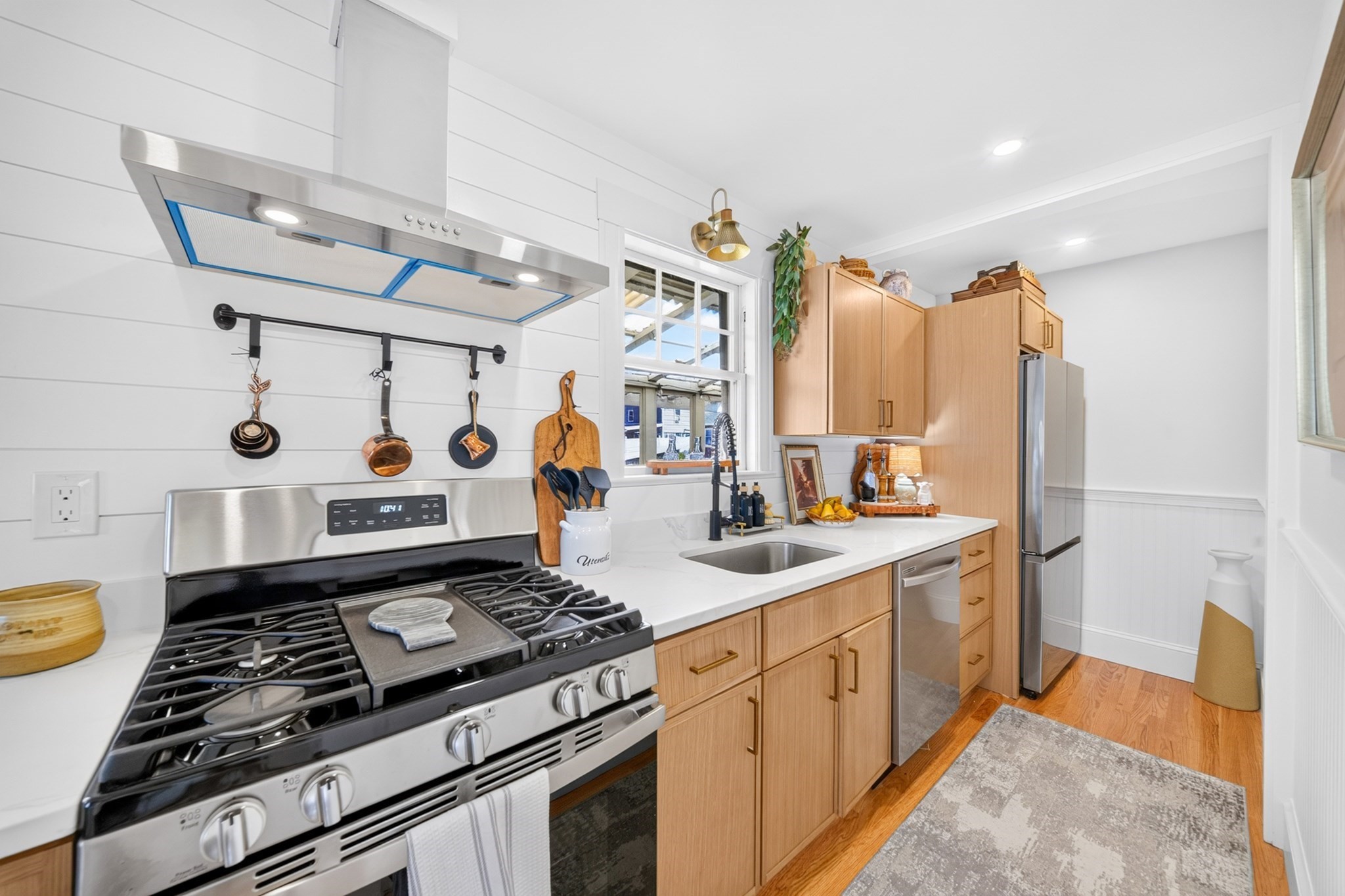20 Huntley St Property Photo 25
