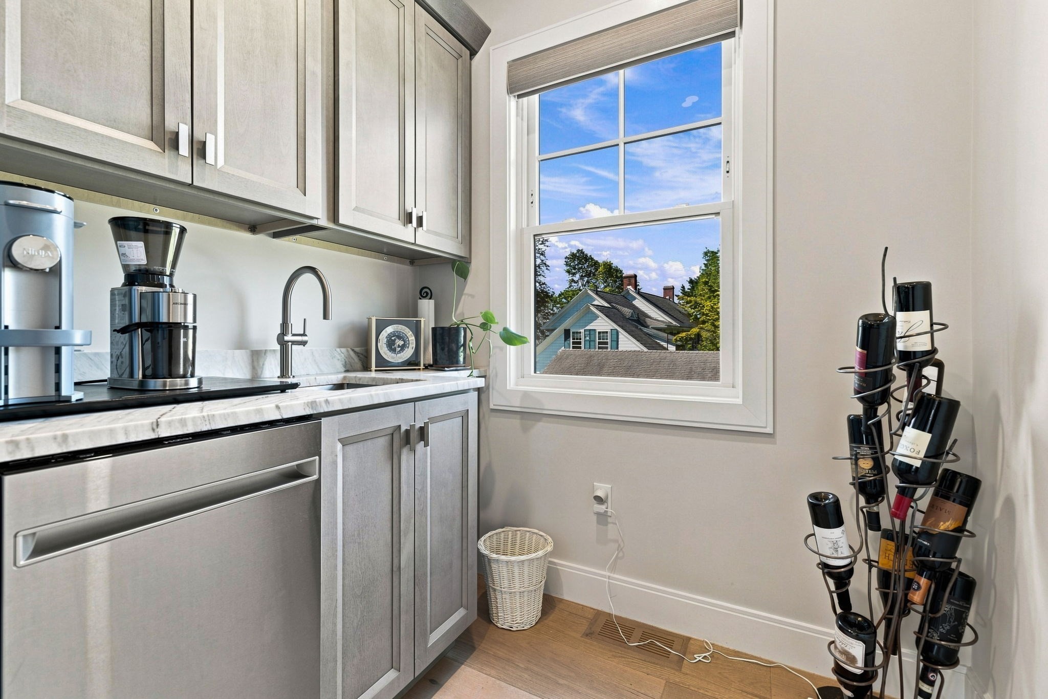 8 Orchard Road # B Property Photo 19
