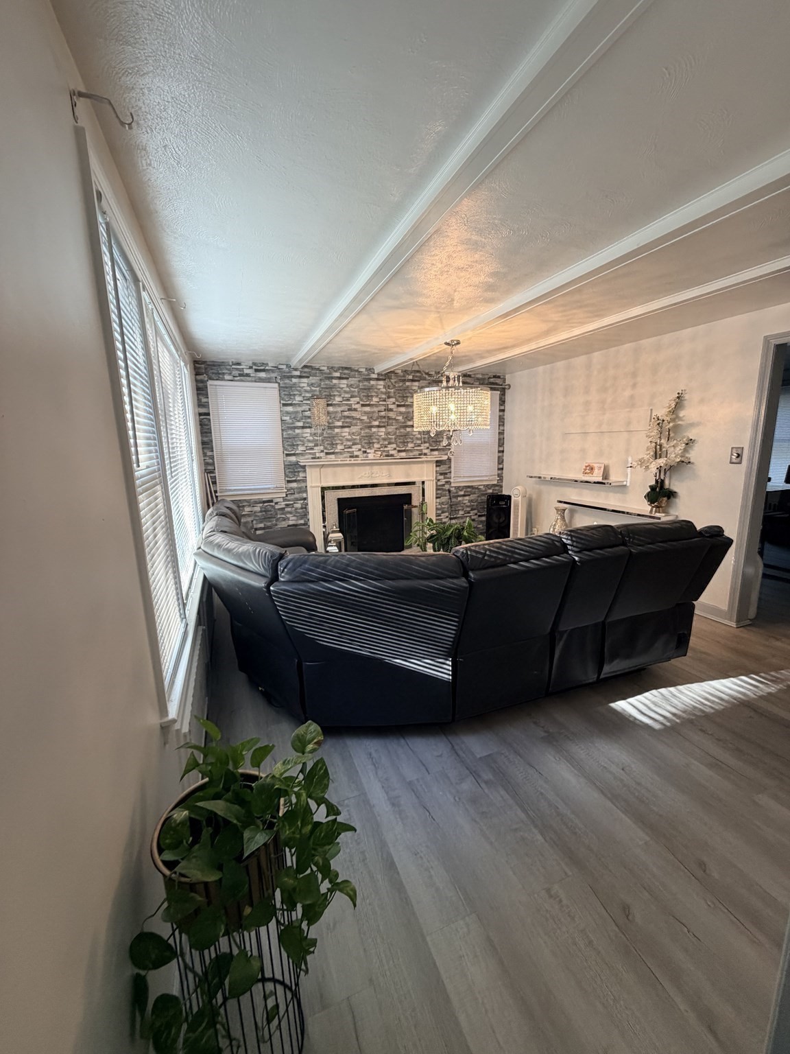 169 Roosevelt Ave Property Photo 9