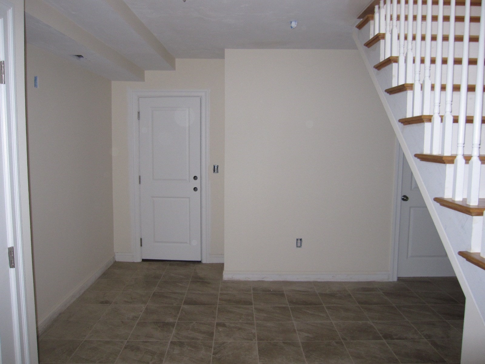 198 Union Avenue # 1 Property Photo 8